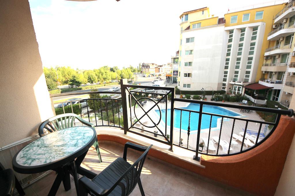 Menada Sea Regal Apartments Sunny Beach Oda fotoğraf